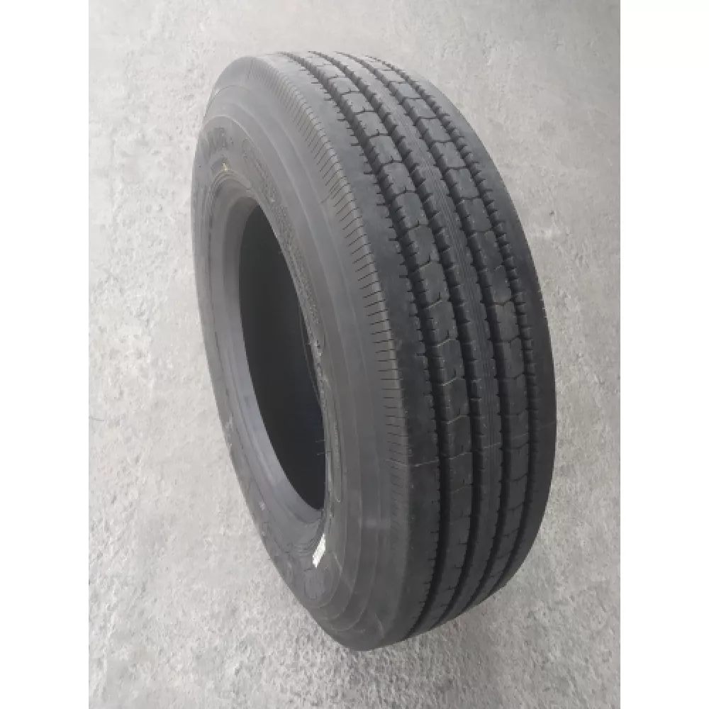 Грузовая шина 215/75 R17,5 Long March LM-216 16PR в Кирове